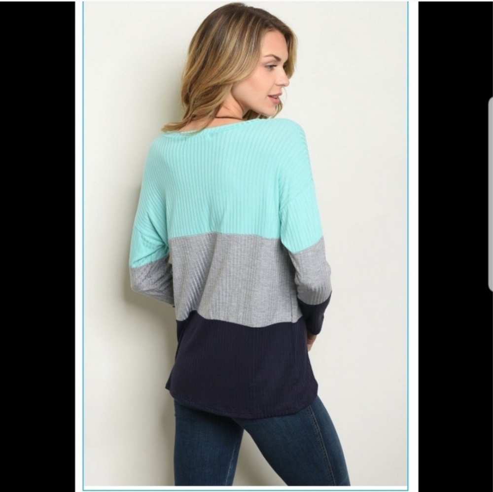 BRAND NEW Boutique Block Colored Shirt